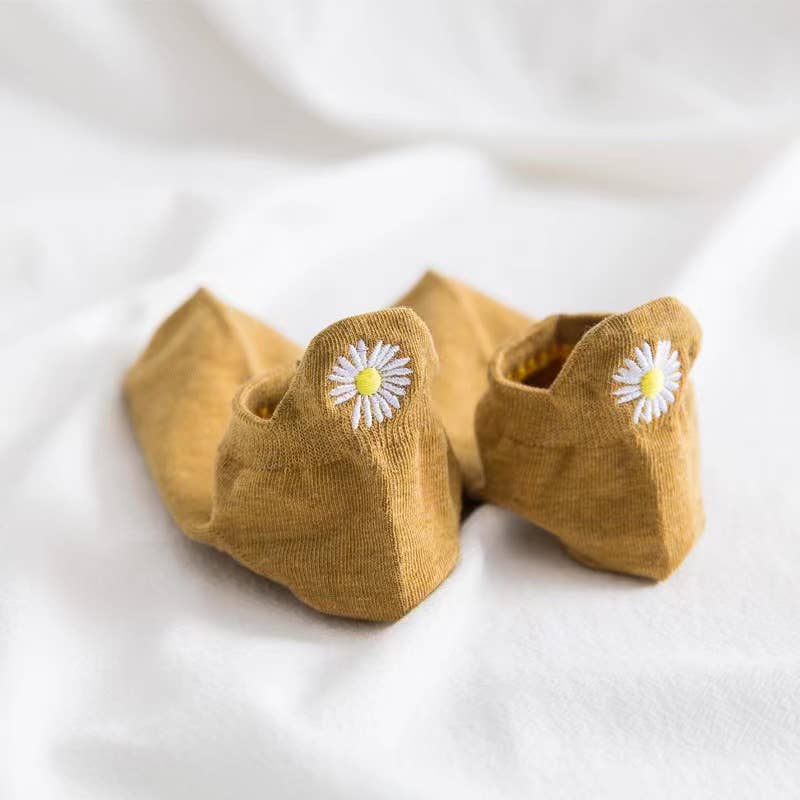 Shop Lev - Women Flower Embroidery Point Ankle Socks: Turmeric