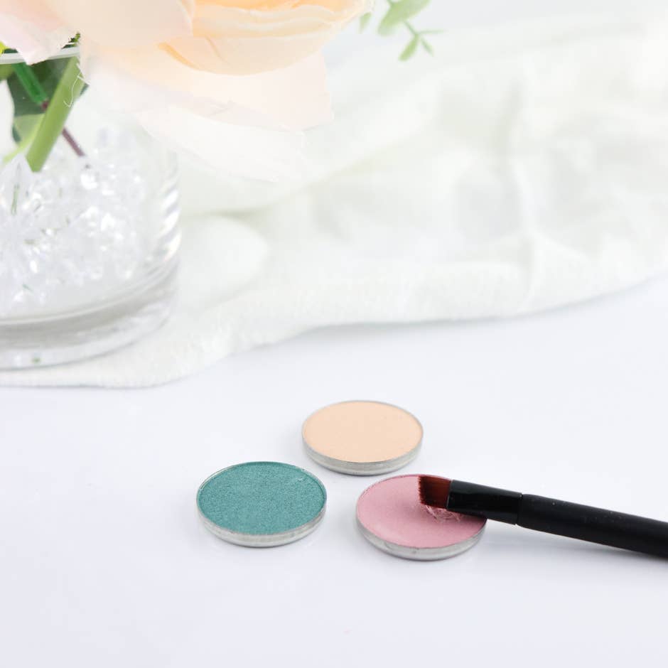 Taylor Made Organics - Mineral Eyeshadow Single | talc-free